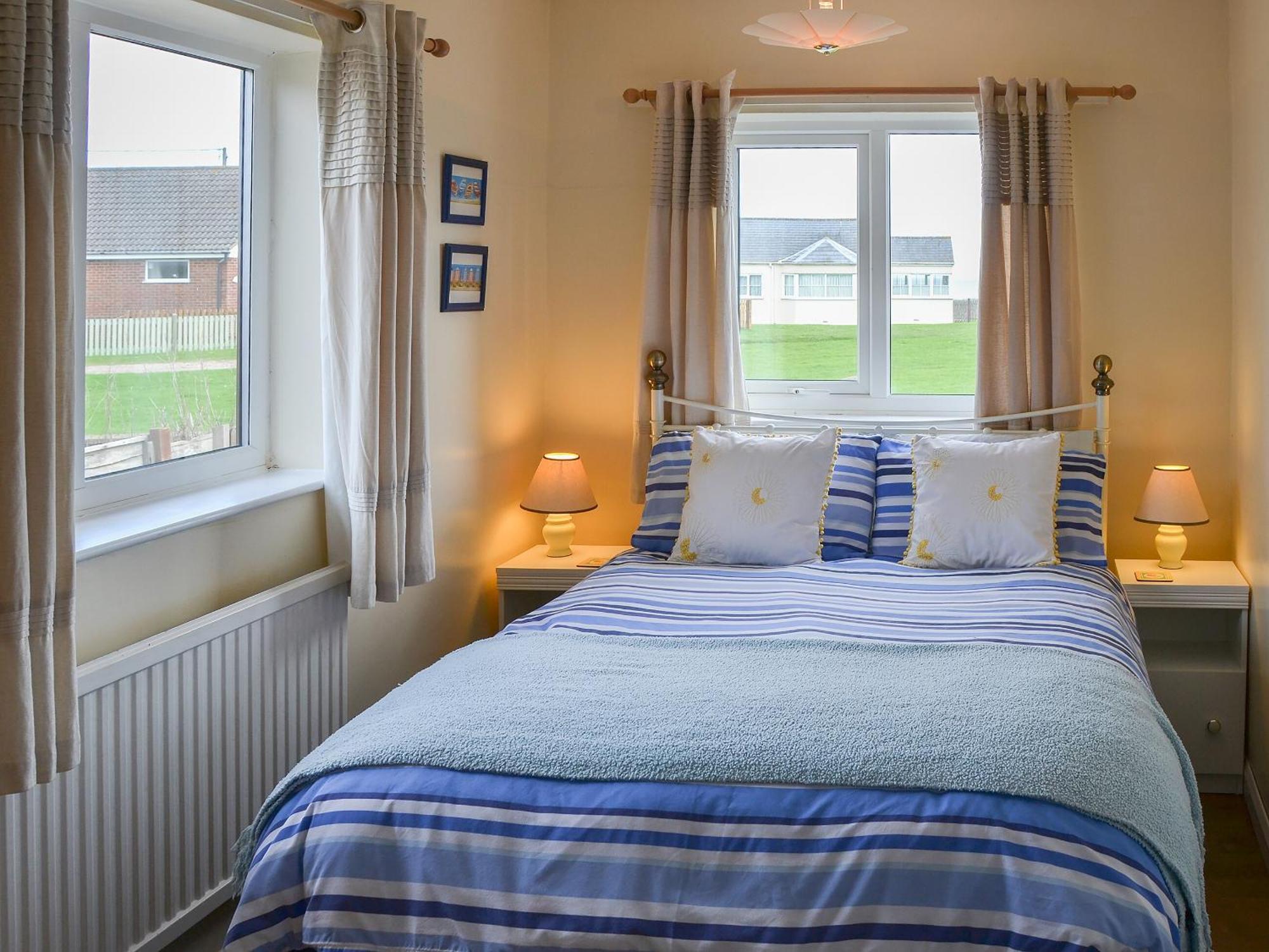 Rosemarys Sea View Villa Bacton  Kültér fotó